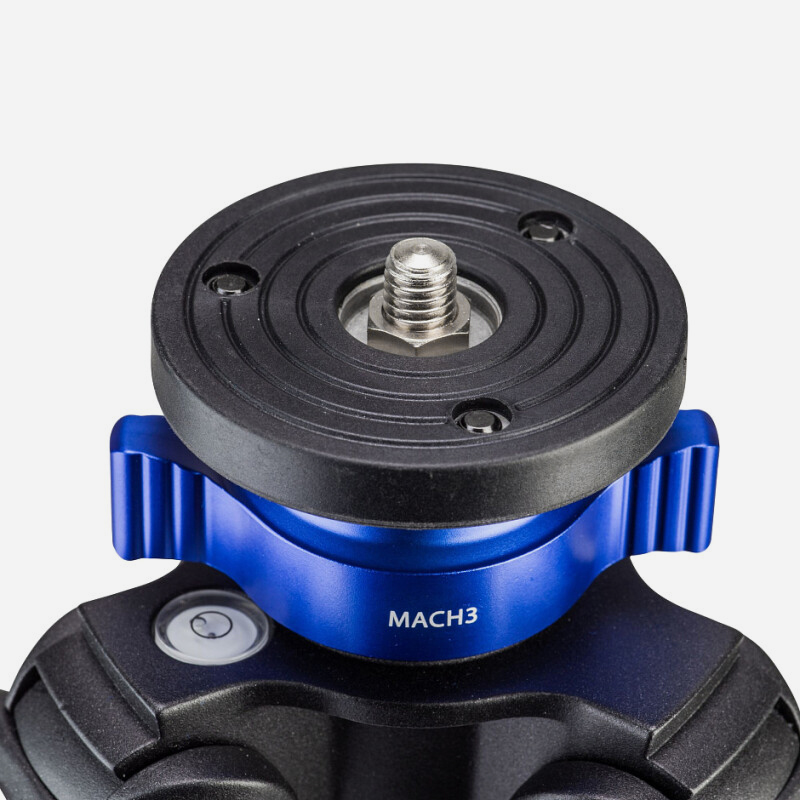 Карбоновый штатив Benro Mach3 TMA37C